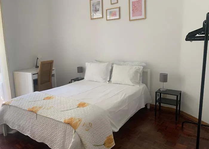 Typical Alfama Lisboa