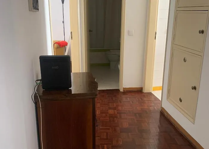 Typical Alfama * Lisboa